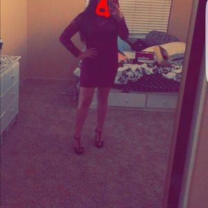 Burgundy dress long sleeve